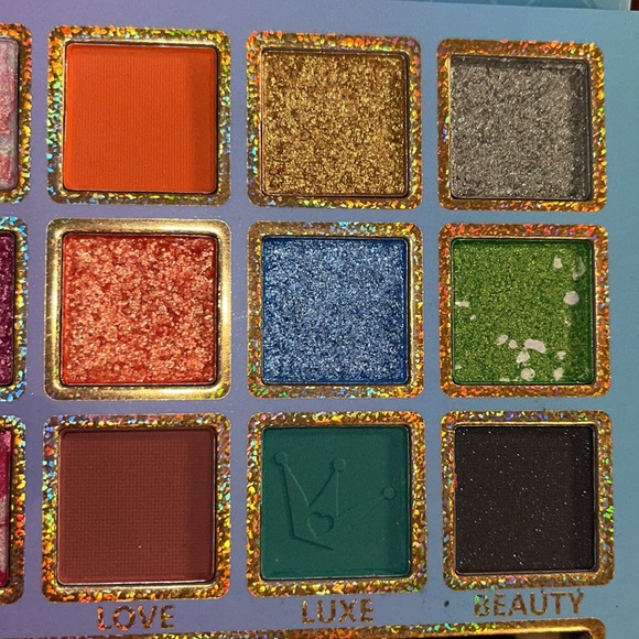 🎈SALE🎈🎀#34.MAKEUP BUNDLE🎀 - Picture 5 of 10